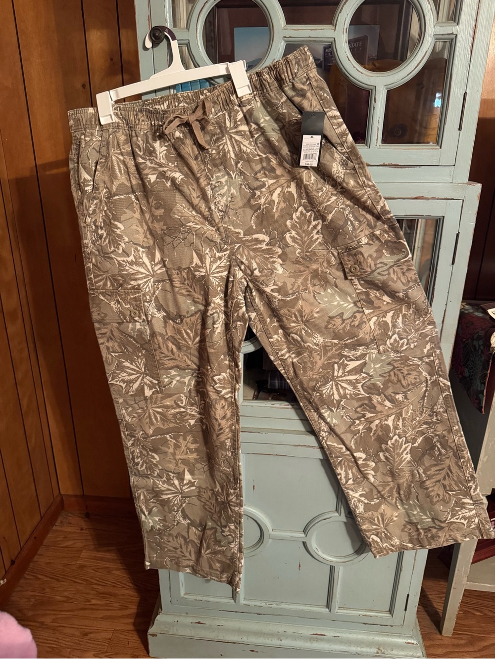 Original Use Men's Cargo Hunting Pants in Taupe Leaf Print B17